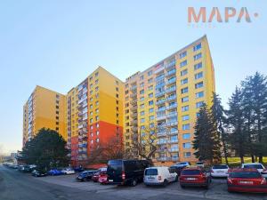 Prodej bytu 2+1, Chomutov, Holešická, 62 m2