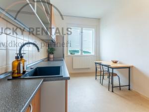 Pronájem bytu 2+1, Praha - Smíchov, U Malvazinky, 82 m2