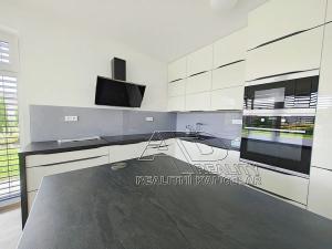 Pronájem rodinného domu, Roudné, 160 m2
