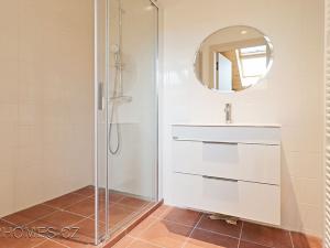 Pronájem bytu 1+kk, Praha - Nové Město, Podskalská, 97 m2