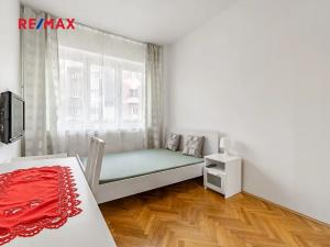Pronájem bytu 1+kk, Praha - Střešovice, Za Hládkovem, 22 m2
