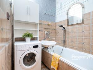 Prodej bytu 3+1, Kladno - Kročehlavy, Anglická, 70 m2