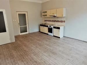 Pronájem bytu 2+kk, Dvůr Králové nad Labem, Havlíčkova, 67 m2