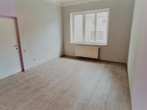 Pronájem bytu 2+kk, Dvůr Králové nad Labem, Havlíčkova, 67 m2