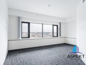 Pronájem kanceláře, Praha - Chodov, Líbalova, 660 m2