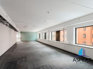 Pronájem kanceláře, Praha - Chodov, Líbalova, 456 m2