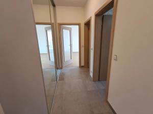 Pronájem bytu 2+kk, Praha - Liboc, Evropská, 65 m2