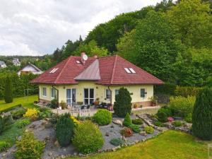 Prodej rodinného domu, Mírová pod Kozákovem - Sekerkovy Loučky, 98 m2