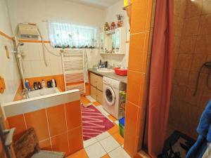 Prodej rodinného domu, Mírová pod Kozákovem - Sekerkovy Loučky, 98 m2