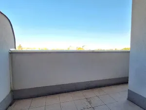 Pronájem bytu 1+1, Praha - Strašnice, Černokostelecká, 38 m2