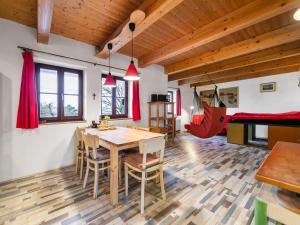 Prodej rodinného domu, Skořice, 83 m2