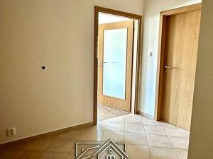 Pronájem bytu 3+kk, Týn nad Vltavou, Legií, 68 m2