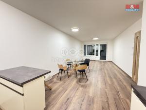 Pronájem bytu 3+kk, Praha, Kolbenova, 98 m2