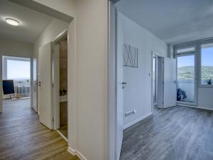 Pronájem bytu 3+1, Chomutov, Seifertova, 69 m2