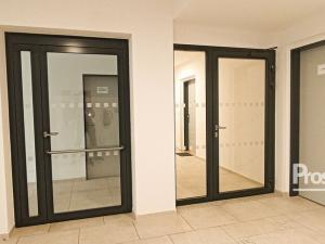 Pronájem bytu 1+kk, Kladno, Štěpána Rautenstraucha, 33 m2