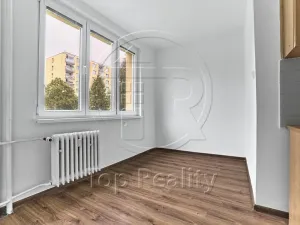 Prodej bytu 2+1, Chodov, náměstí 9. května, 69 m2