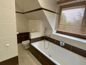 Prodej výrobních prostor, Herink, Radějovická, 838 m2