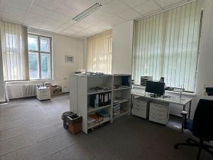Pronájem kanceláře, Blansko, Gellhornova, 541 m2