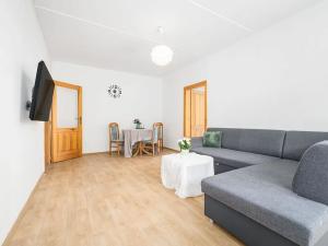 Prodej bytu 3+1, České Budějovice, N. Frýda, 77 m2