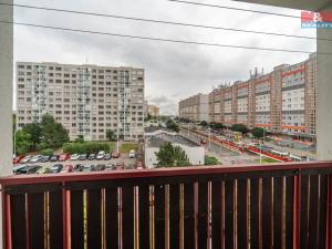 Prodej bytu 3+1, Praha - Řepy, Makovského, 65 m2