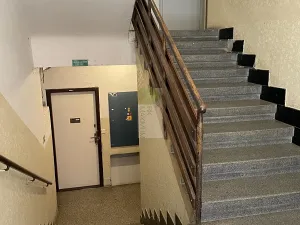 Pronájem bytu 1+1, Praha - Nusle, V Horkách, 37 m2