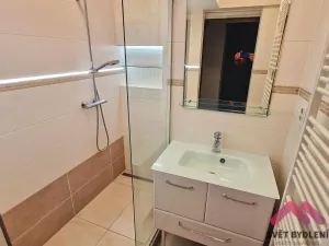 Pronájem bytu 3+1, Praha - Holešovice, Dělnická, 88 m2