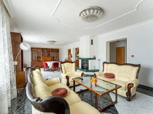 Pronájem rodinného domu, Praha - Krč, Paběnická, 480 m2