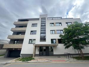 Pronájem bytu 2+kk, Praha, Perucká, 46 m2