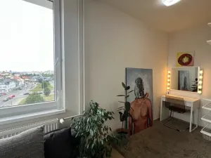 Pronájem bytu 1+kk, Praha, Hornoměcholupská, 26 m2
