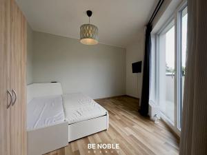 Pronájem bytu 2+kk, Praha - Uhříněves, Ke kříži, 45 m2