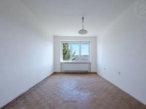 Prodej bytu 2+kk, Petrohrad, 62 m2