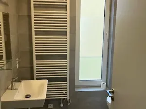 Pronájem bytu 1+kk, Praha - Strašnice, Třebohostická, 39 m2