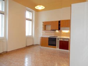 Pronájem bytu 2+1, Praha - Karlín, Vítkova, 79 m2