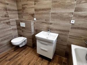 Pronájem rodinného domu, Ostrava, Krmelínská, 204 m2