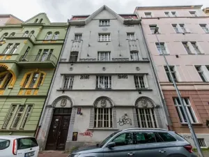 Pronájem bytu 1+kk, Praha - Vršovice, Holandská, 17 m2