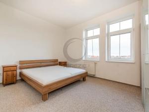 Pronájem bytu 3+kk, Praha - Dolní Měcholupy, Za kovárnou, 72 m2