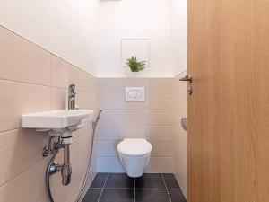 Pronájem bytu 3+kk, Praha - Čakovice, Theinova, 83 m2