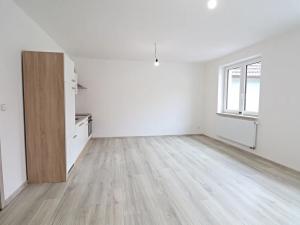 Pronájem bytu 3+kk, Domažlice, Dukelská, 68 m2
