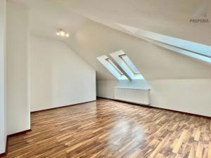 Pronájem bytu 1+kk, Brno, Charbulova, 43 m2