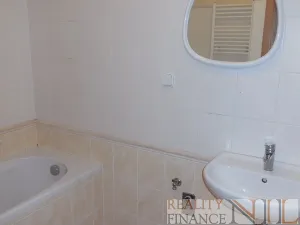 Pronájem bytu 1+kk, Plzeň, Plaská, 48 m2