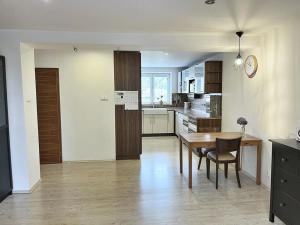 Prodej bytu 3+kk, Klecany, Spojovací, 111 m2