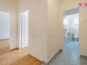 Pronájem bytu 3+1, Karlovy Vary, T. G. Masaryka, 104 m2