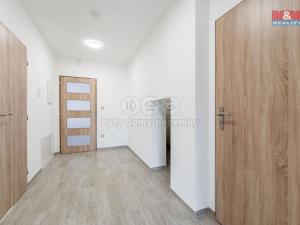 Pronájem bytu 2+kk, Jihlava, Na Nivách, 61 m2