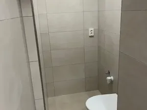 Pronájem bytu 2+kk, Praha - Žižkov, Jeseniova, 37 m2