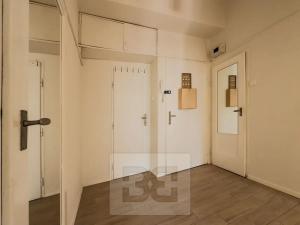 Pronájem bytu 1+1, Praha - Nové Město, Na slupi, 47 m2