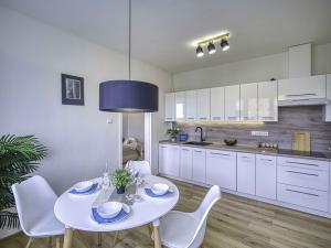 Pronájem bytu 3+1, Most, Jaroslava Vrchlického, 69 m2