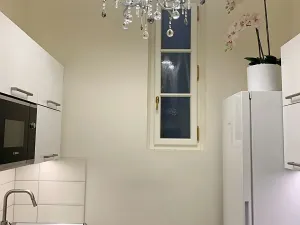Pronájem bytu 1+kk, Praha - Nové Město, Hálkova, 33 m2