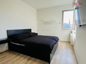 Pronájem bytu 2+kk, Oslavany, náměstí 13. prosince, 50 m2