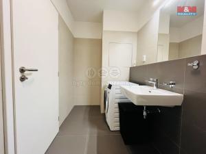 Pronájem bytu 2+kk, Oslavany, náměstí 13. prosince, 50 m2