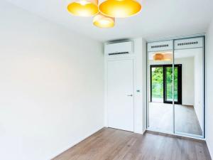 Pronájem bytu 2+kk, Praha - Modřany, Československého exilu, 59 m2